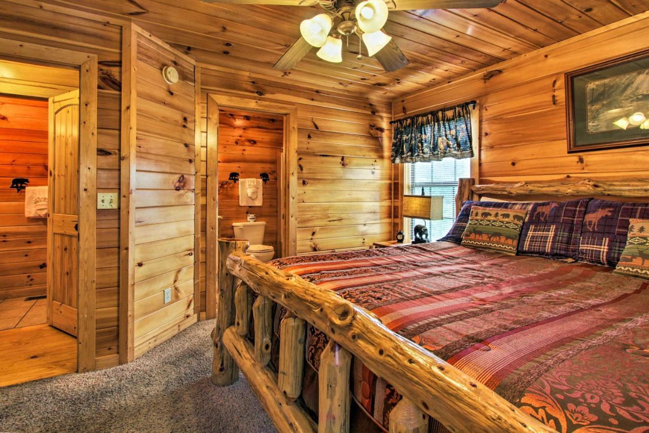 Expansive Gatlinburg Cabin Hot Tub, Deck And Grill! Εξωτερικό φωτογραφία
